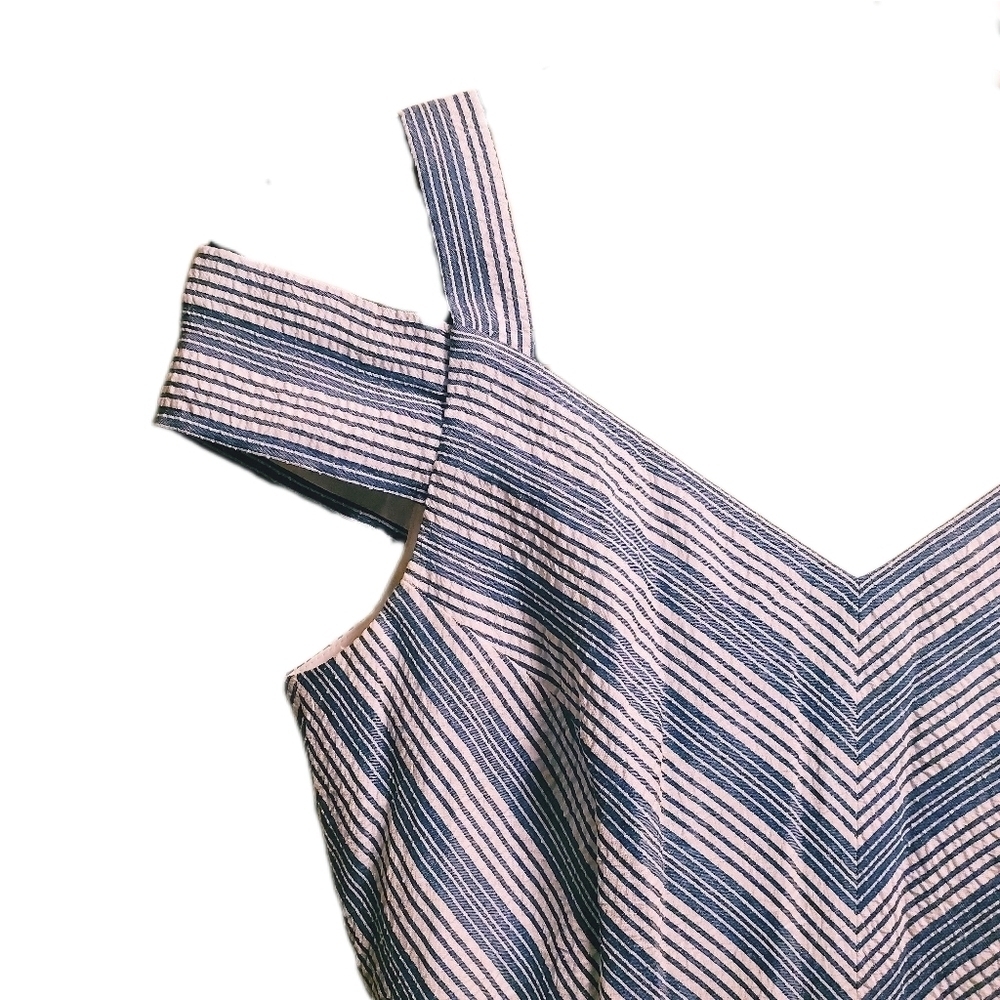 WHITE HOUSE BLACK MARKET Striped Searsucker Midi Sundress Cutout Shoulders EUC - Picture 7 of 9